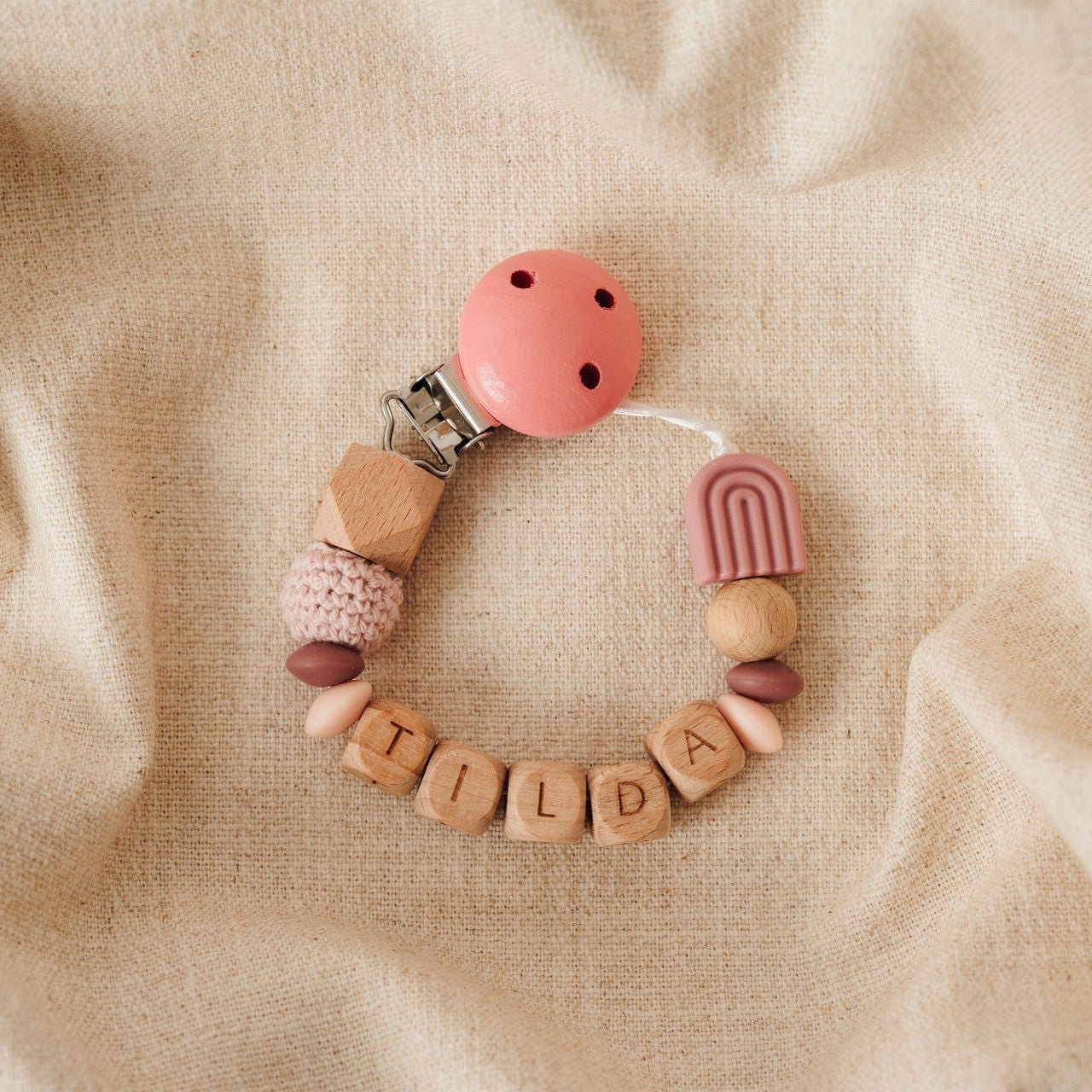 Schnullerkette personalisiert mit Namen – altrosa