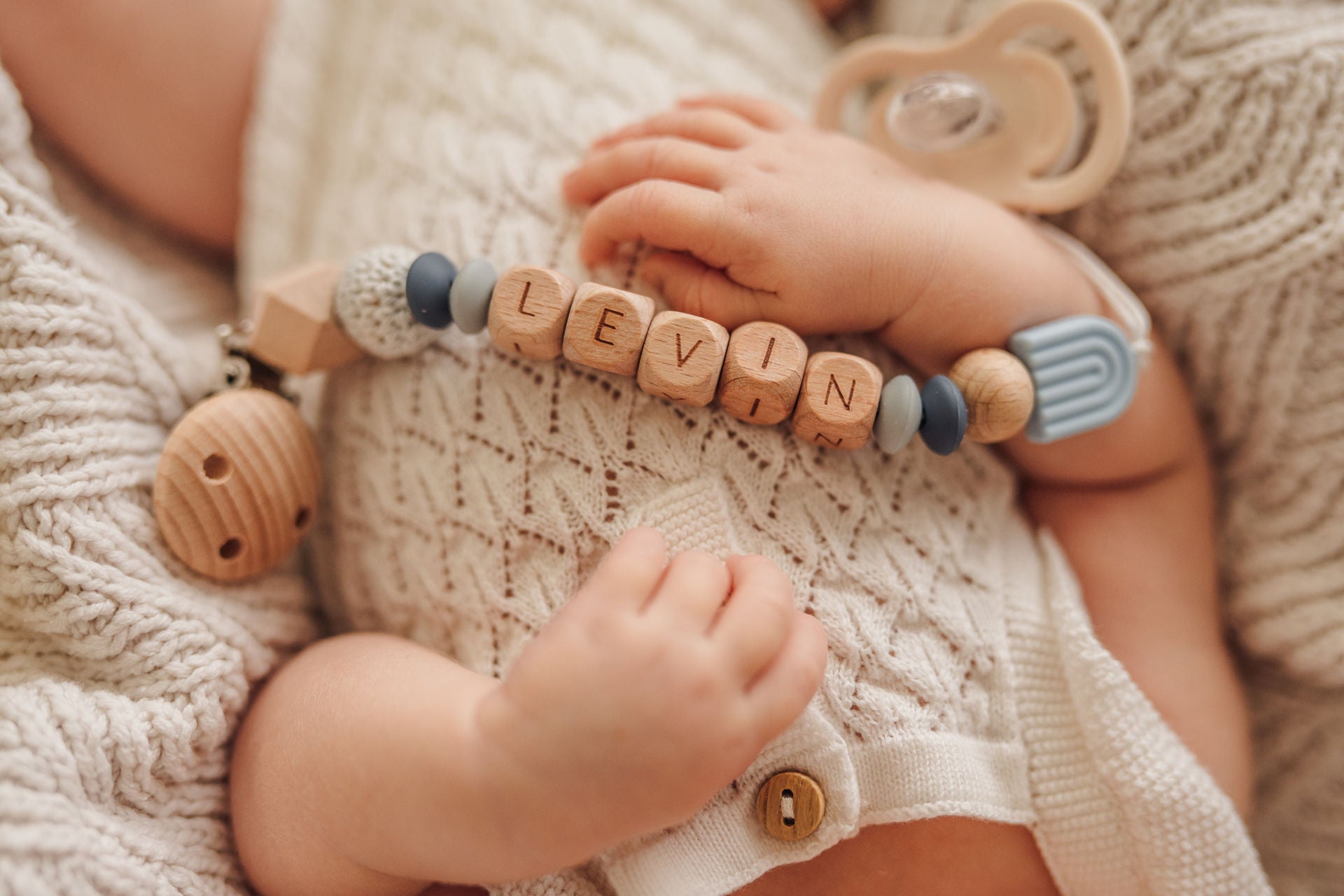Schnullerkette personalisiert mit Namen – blau