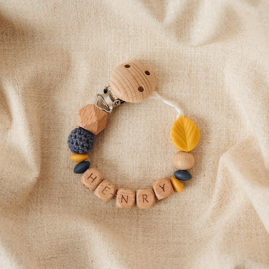 Schnullerkette personalisiert mit Namen – blau gelb