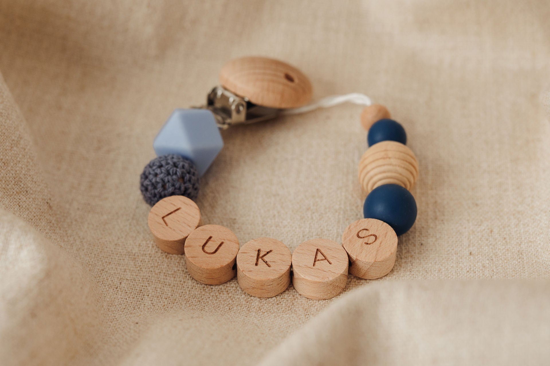 Schnullerkette personalisiert mit Namen rund – blau